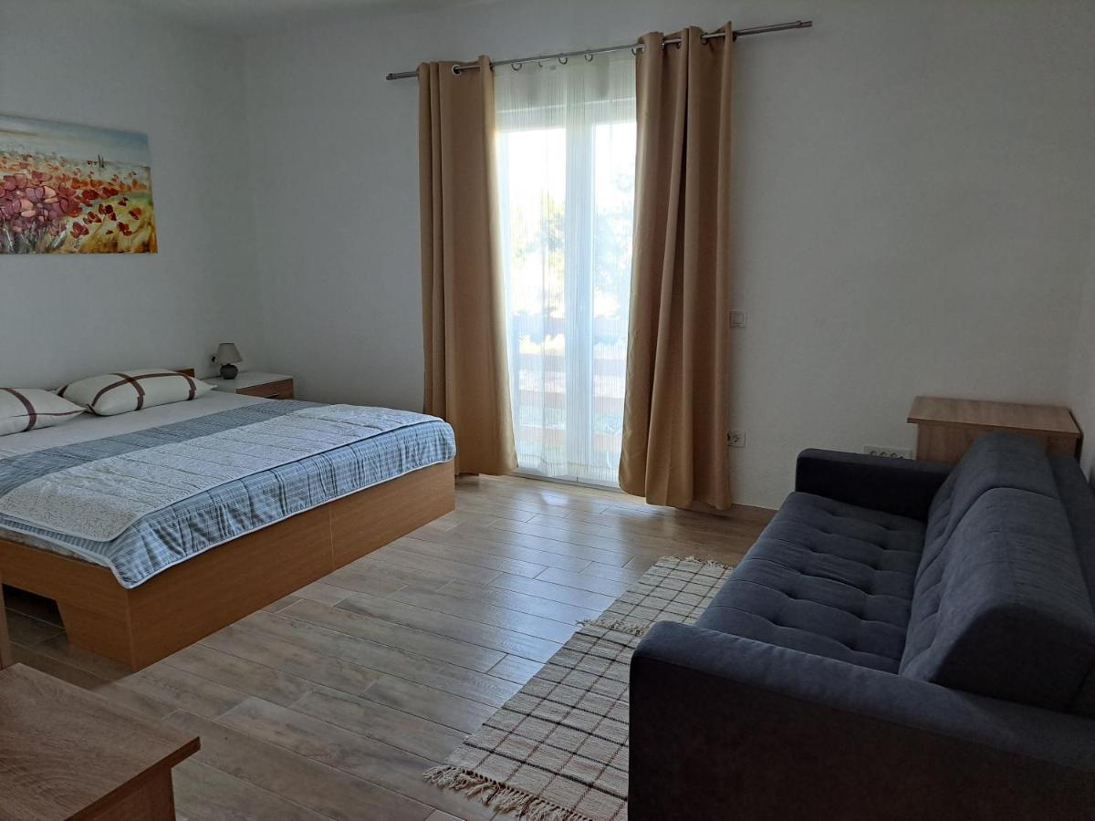 Apartments Marella Скрадин Екстер'єр фото